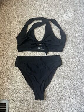 Albion like new Black Knot-Front Halter Bikini Set - Women Swim